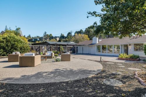 283 Cecilia Way, Tiburon CA  94920-2105 exterior