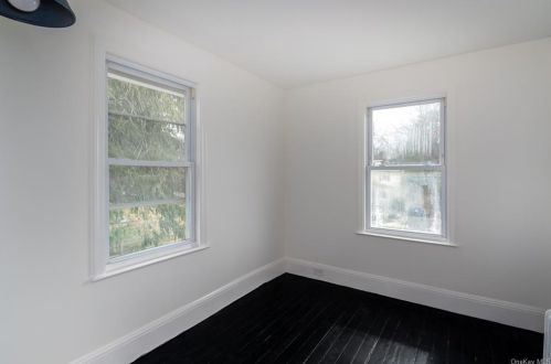 523 King St, Chappaqua NY  10514-3526 exterior