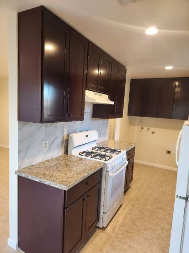 113 Kiwi St, Los Banos CA  93635-3127 exterior