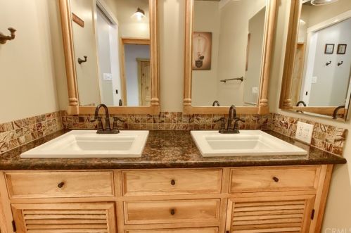 39667 Idylwild, Bass Lake CA  93604-9707 exterior