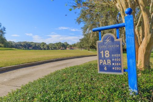 12801 Grand Traverse Dr, Dade City FL  33525-8251 exterior