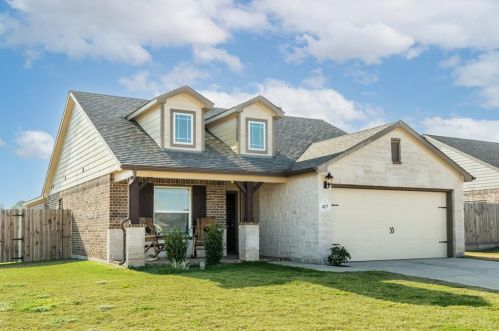 417 Burning Tree Ln, West Columbia, TX 77486-9611