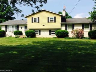 3043 Swallen Ave, Fairhope, OH 44641-9632