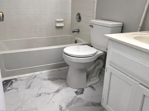 4207 Baylor St, Greensboro NC  27455-2560 exterior