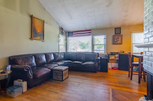 3 Jay Rd, South Setauket NY  11720-2727 exterior