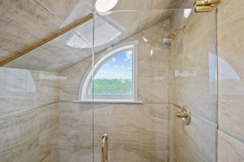 1564 Gulf Bch Dr, Saint George Island FL  32328-3106 exterior