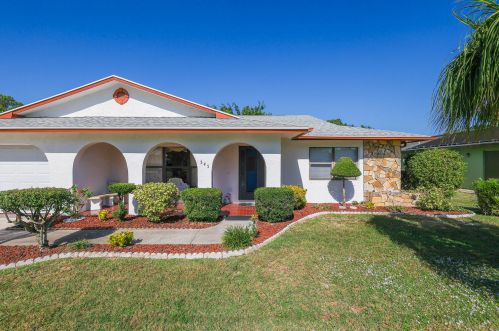 545 Fallon Dr, Fort Pierce, FL 34983-2636