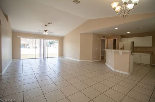 3314 25th St, Lehigh Acres, FL 33976-3951