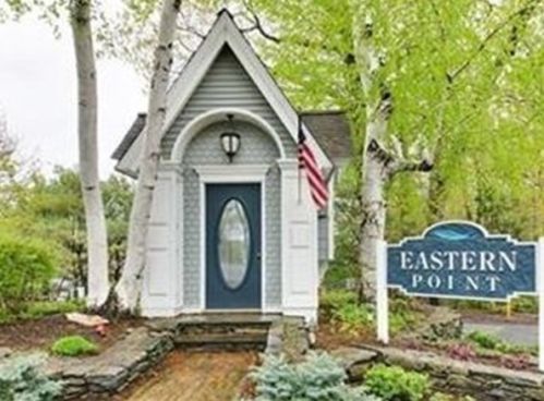 31 Eastern Point Dr, Shrewsbury, MA 01545-2174