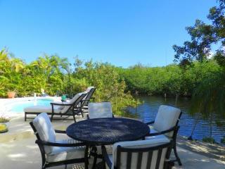 149 Venetian Way, Plantation Key FL  33036-3320 exterior