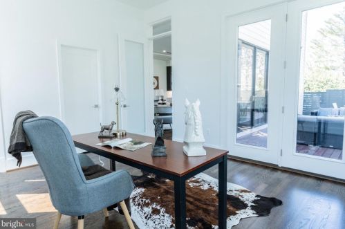 2219 Westmoreland St, Falls Church VA  22043-1701 exterior