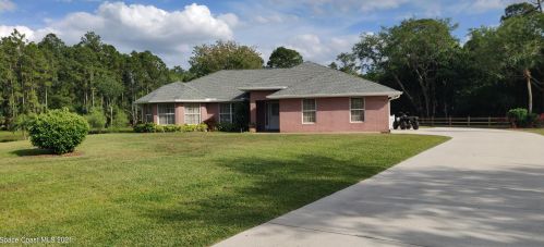 4703 Jillian Ln, Cocoa, FL 32926-3670
