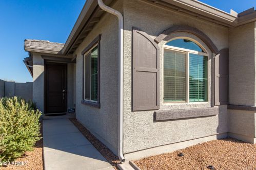 12458 State Ave, Glendale, AZ 85307-1624