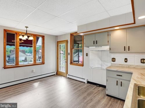 480 Columbia St, Schuylkill Haven PA  17972-2006 exterior