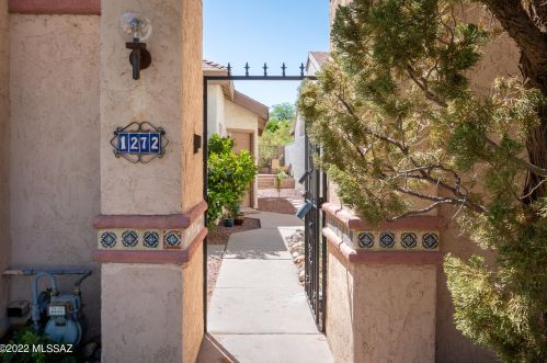 1272 Honeyrose Ave, Tucson, AZ 85745-1363