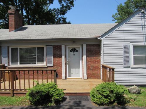 8056 Clough Pike, Cincinnati, OH 45244-2954