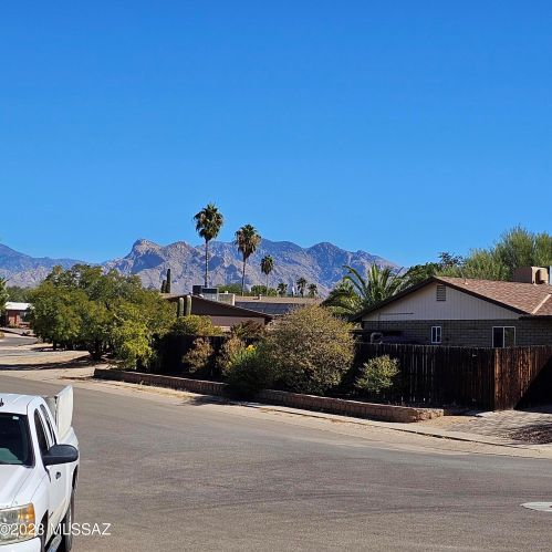 3980 Mandarin Cir, Tucson AZ exterior