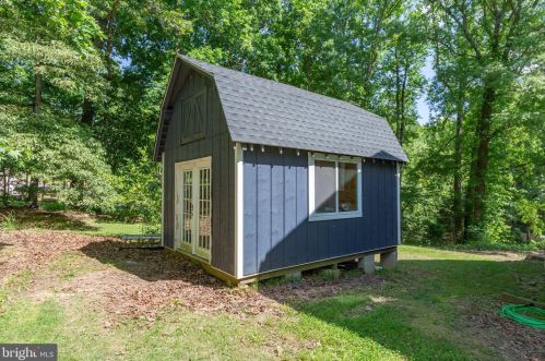 340 Land Or Dr, Ruther Glen VA  22546-1240 exterior