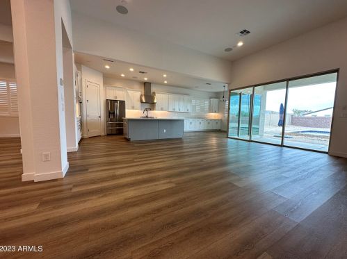 19670 Mulberry Dr, Buckeye AZ 85396-2135 exterior