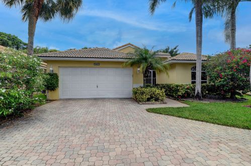 5445 Grande Palm Cir, Delray Beach, FL 33484-1367