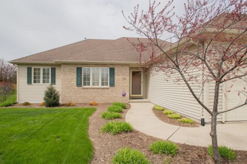 616 Deer Trl, Watertown, WI 53094-6089