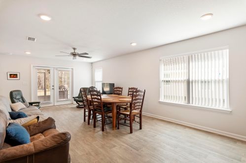 473 Earl Godwin Rd, Freeport FL  32439-2765 exterior