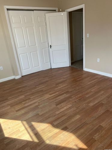 136-02 Newport Ave, Far Rockaway NY  11694-0020 exterior