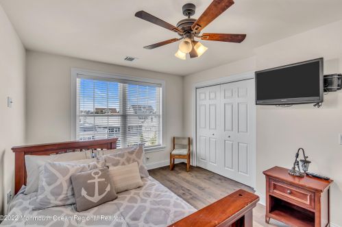 21 Halsey Dr, Bricktown NJ  08723-7510 exterior