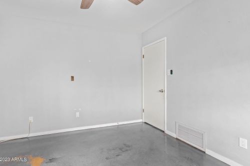 5135 12th St, Phoenix AZ  85014-3303 exterior