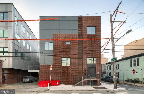 1025 22nd St, Philadelphia PA  19146-0025 exterior