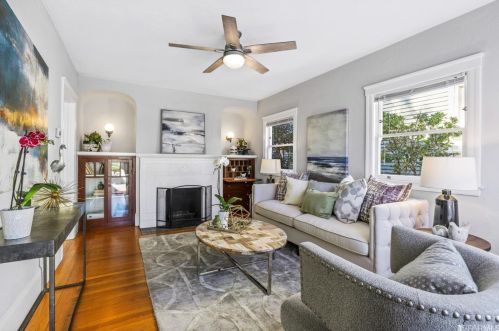 3061 Dakota St, Oakland CA 94602-3801 exterior