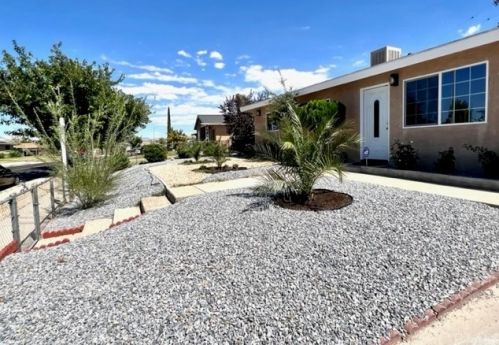 16431 Forrest Ave, Victorville CA  92395-3416 exterior