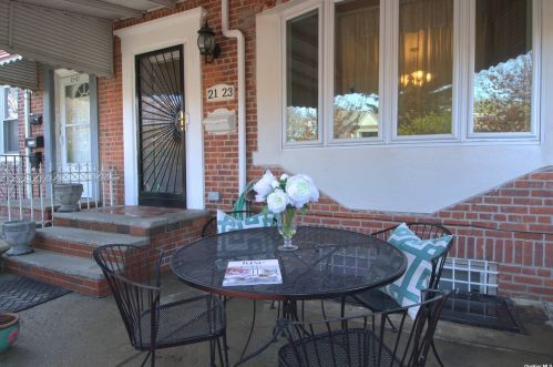 2123 47th St, Long Island City, NY 11105-1307