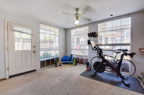 1054 Jenevein Ave, San Bruno CA  94066-4237 exterior