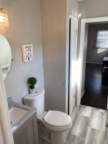 5308 63, Milwaukee WI 53219-4317 exterior