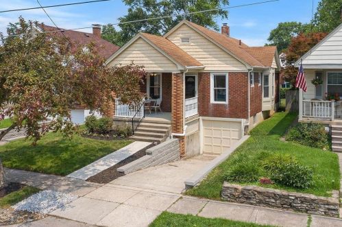 6902 Britton Ave, Cincinnati, OH 45227-3216