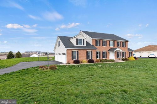 4535 Springfield Dr, Ironton, PA 18037-2462