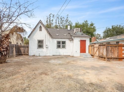 3742 Balch Ave, Fresno CA  93702-2804 exterior
