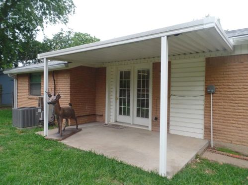 214 Island Dr, Richardson TX  75081-3624 exterior
