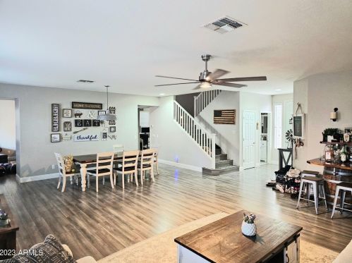 17615 Tasha Dr, Sun City AZ  85388-1770 exterior