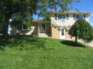 100 Hillside Dr, Minden, IA 51553-2000