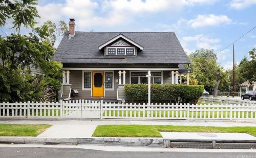 504 Palmyra Ave, Orange, CA 92866-2018
