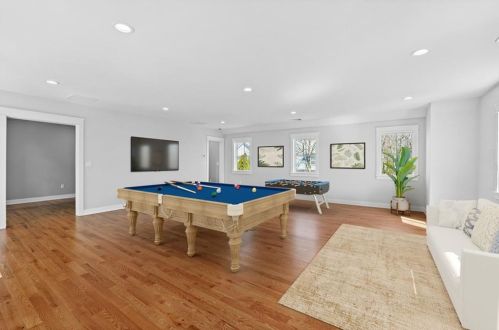 110 Boon St, South Kingstown RI  02882-3655 exterior