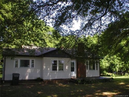 3595 Harmony Hwy, Countyline, NC 28634-9438