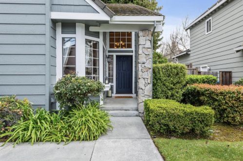 419 Camberly Way, Redwood City, CA 94061-4301