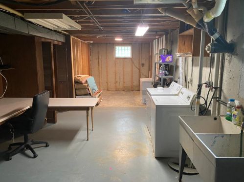 1742 Tib Day Ln, Amelia OH  45102-2203 exterior