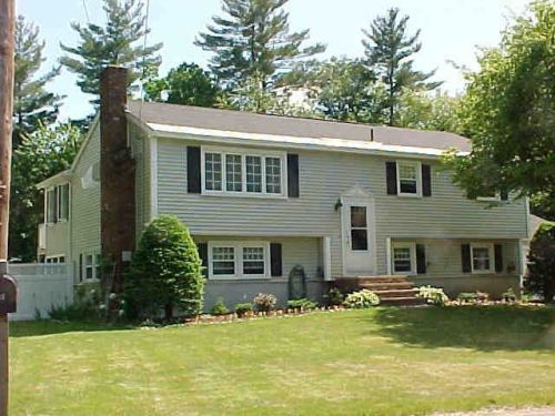 23 Palomino Rd, Salem, NH 03079-3434