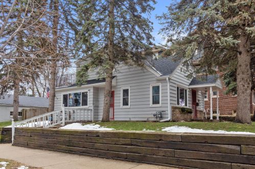 730 53rd St, Milwaukee WI  53208-3019 exterior