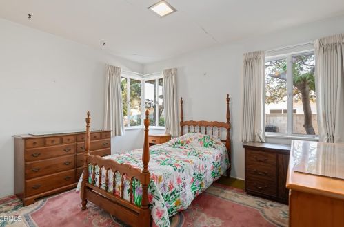 2500 Trinity Pl, Oxnard CA  93033-4814 exterior