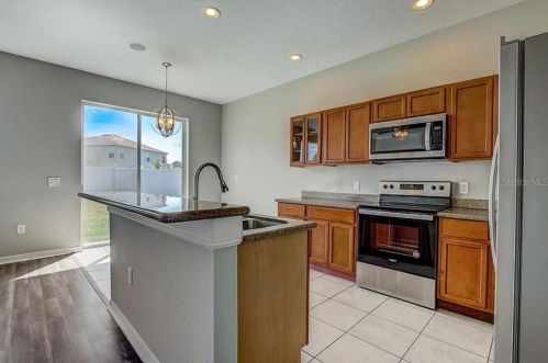 3913 Golden Finch Way, Kissimmee FL 34746-2008 exterior